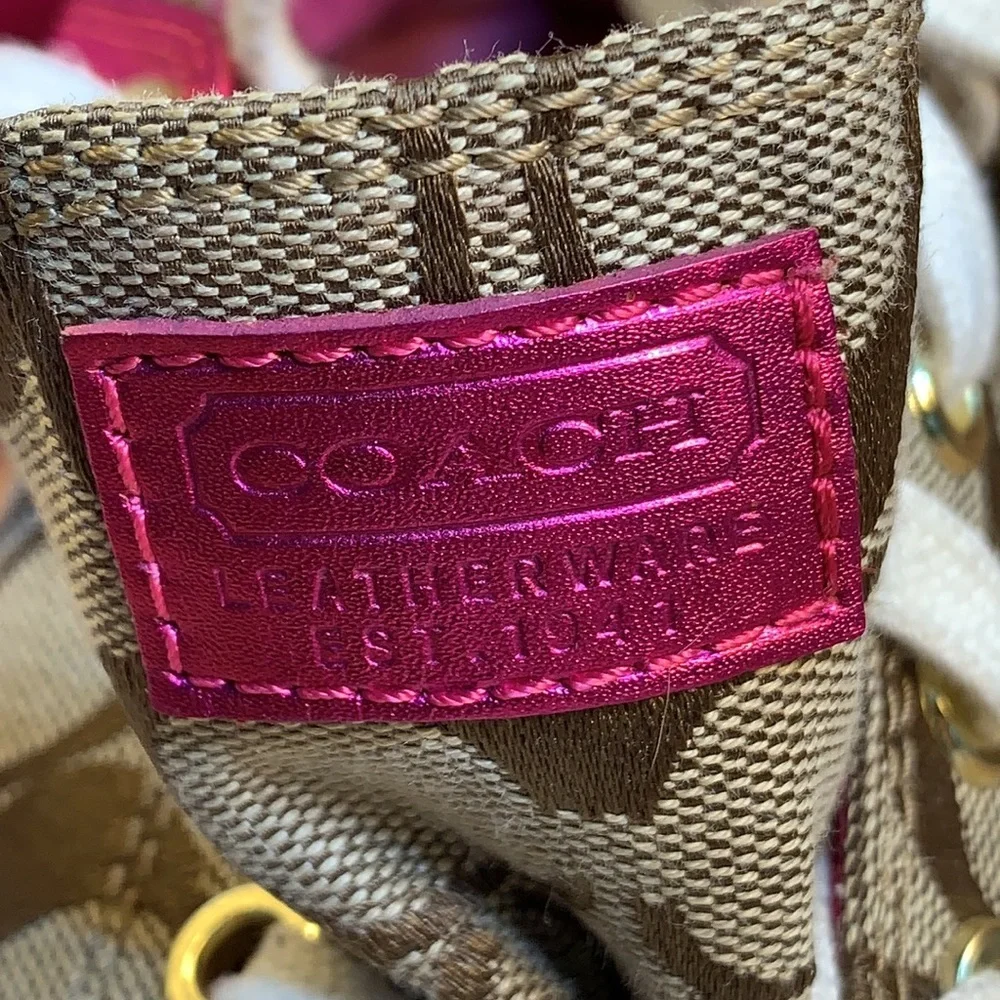 Coach logo sneakers almost NEW, EC, preloved